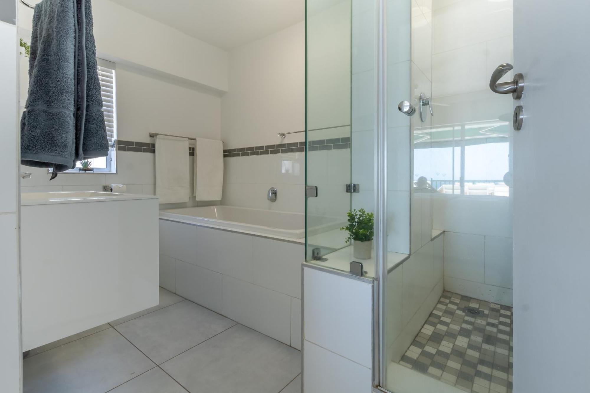 Apartment Skiathos At Beachfront In Shakas Rock Ballito